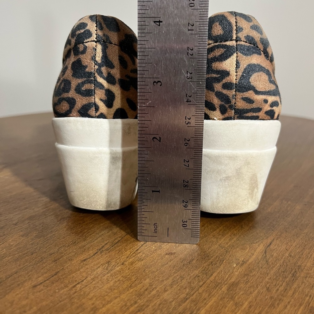 Women’s Naturalizer black and animal print wedge shoes size 6.5 - Picture 4 of 6